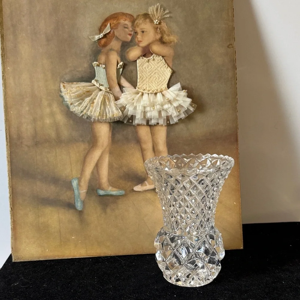 Elegant Vintage Vase Lead Crystal, Diamond Point Pineapple Shape 5 inches tall.